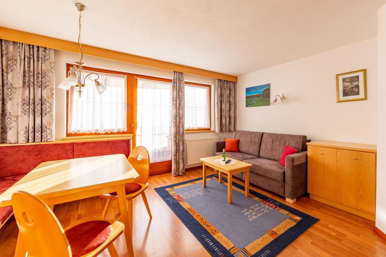 Pension Alpenrose Serfaus Exterior photo