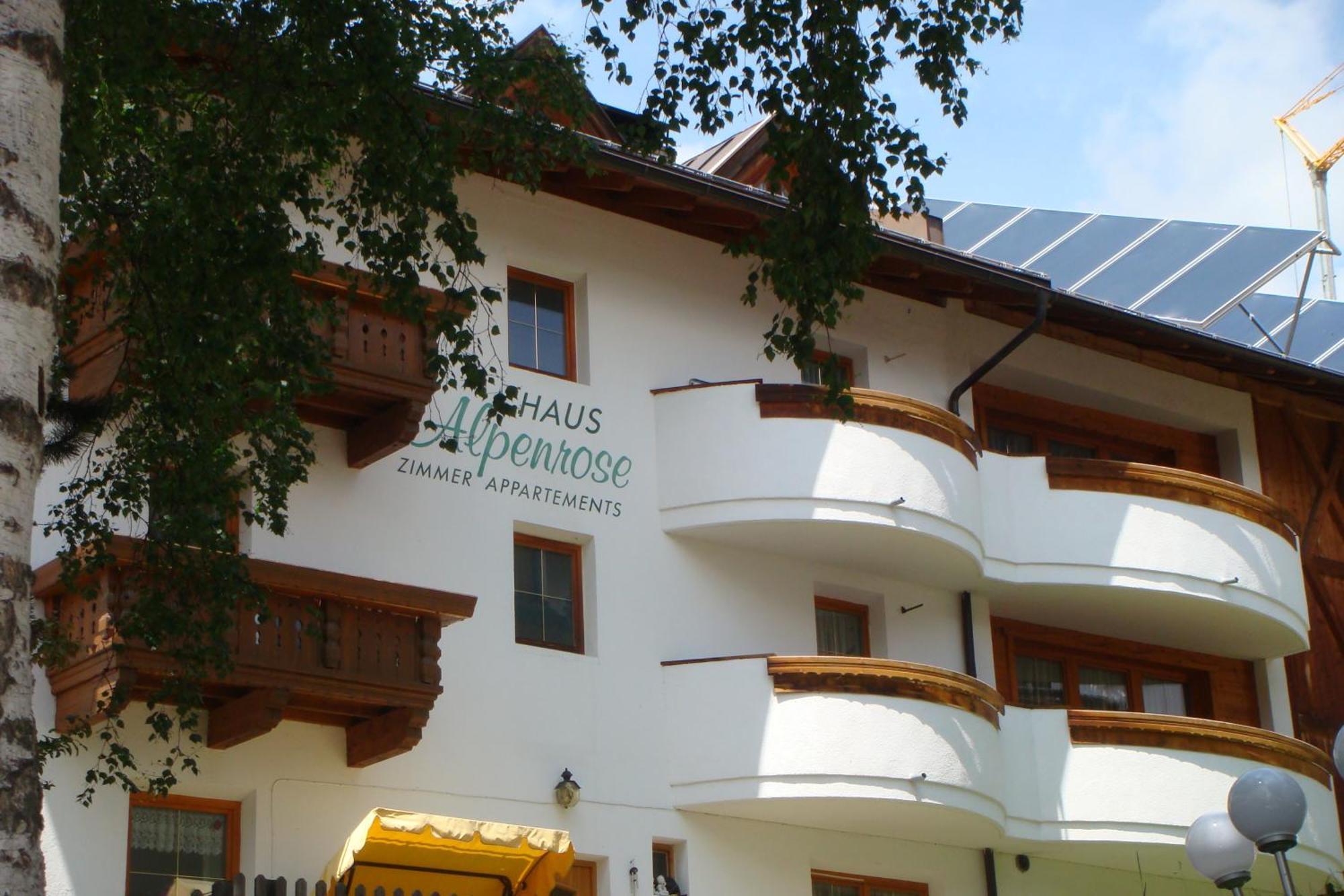 Pension Alpenrose Serfaus Exterior photo